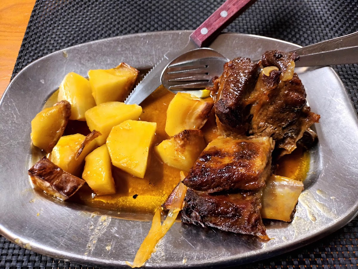 Restaurante O Cantinho ( Nata Do Saber Unip Lda )-2